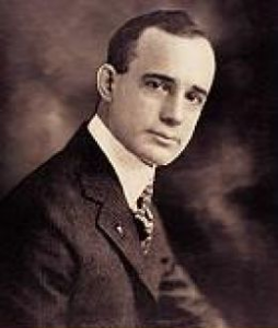 Napoleon Hill, Autor von: Denke nach und werde reich